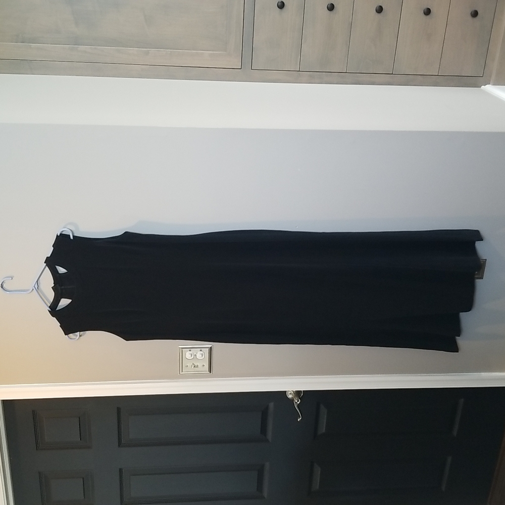 Size 10, jones new york, black